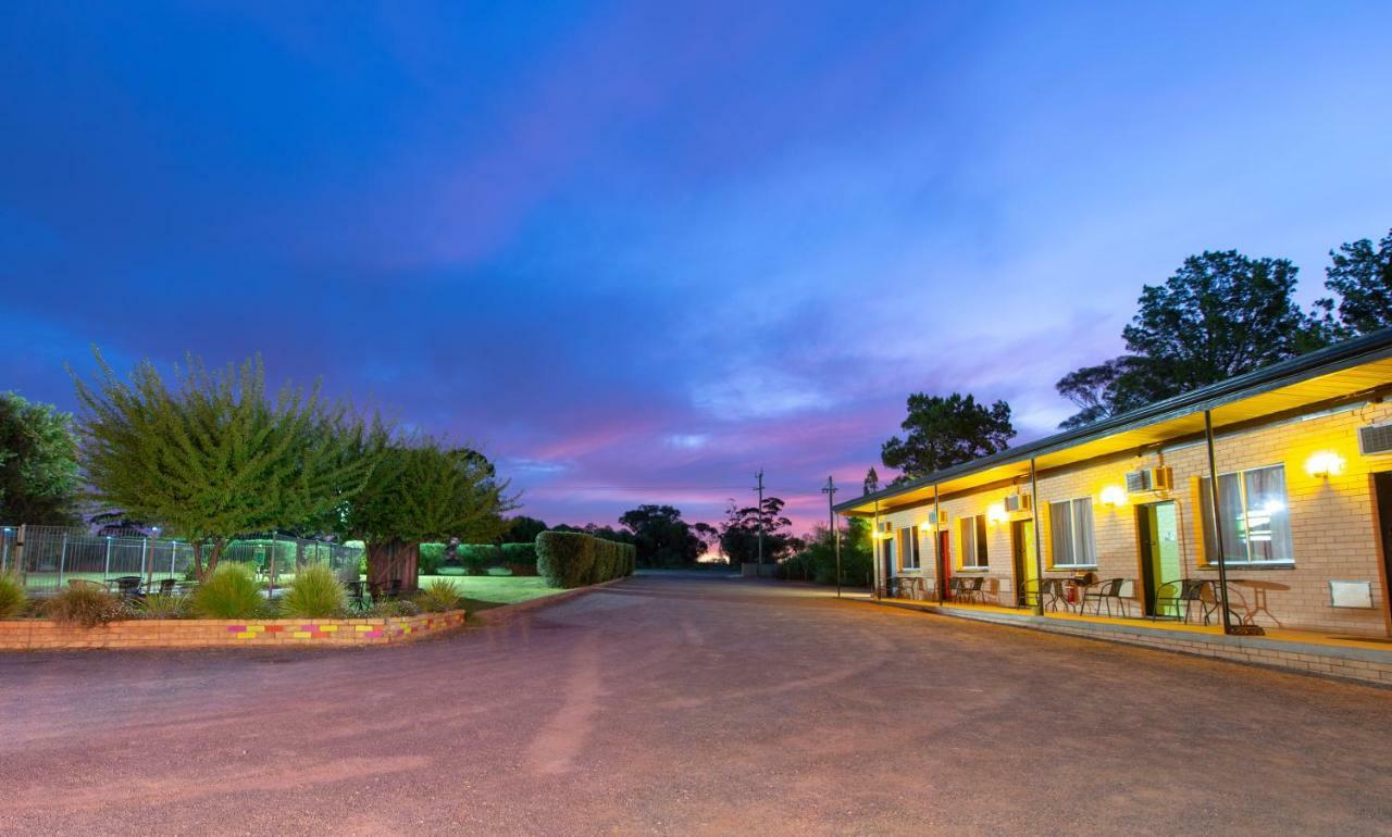 Sea Lake Motel エクステリア 写真